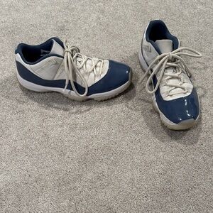 Air Jordan 11 Retro Low- Diffused Blue- size us 9.5